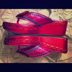 Donald Pliner sandals